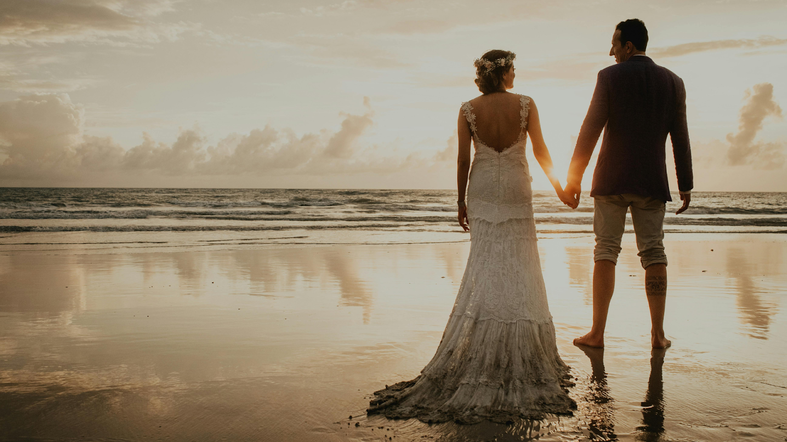 How to Clean Mud Stains from Your Outdoor Wedding Dress