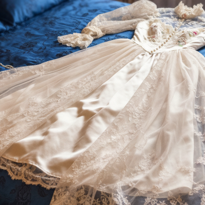 Where Can I Sell My Vintage Wedding Dress?